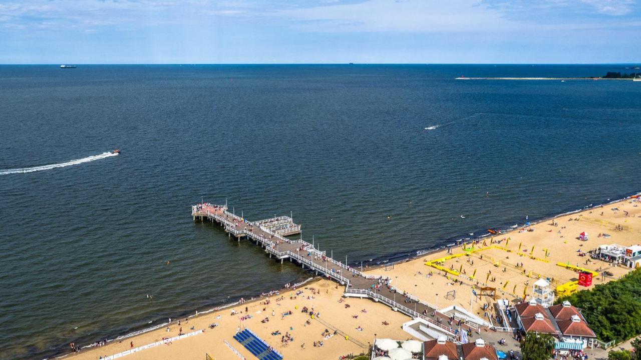 Ferienwohnung Sunny Sleeps 4 By The Beach With Garden Patio - Gdansk Przymorze Exterior foto
